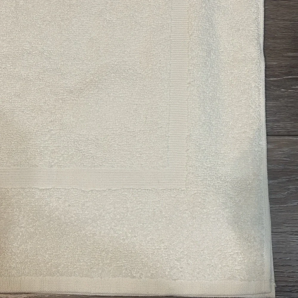 Set Of 2 Bath Mats - Sizes 30”X 20” & 34” X 21” Bath Mats
